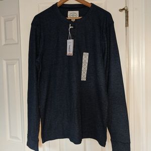 St. John's Bay Men's Navy Blue sz L Henley. W/tags